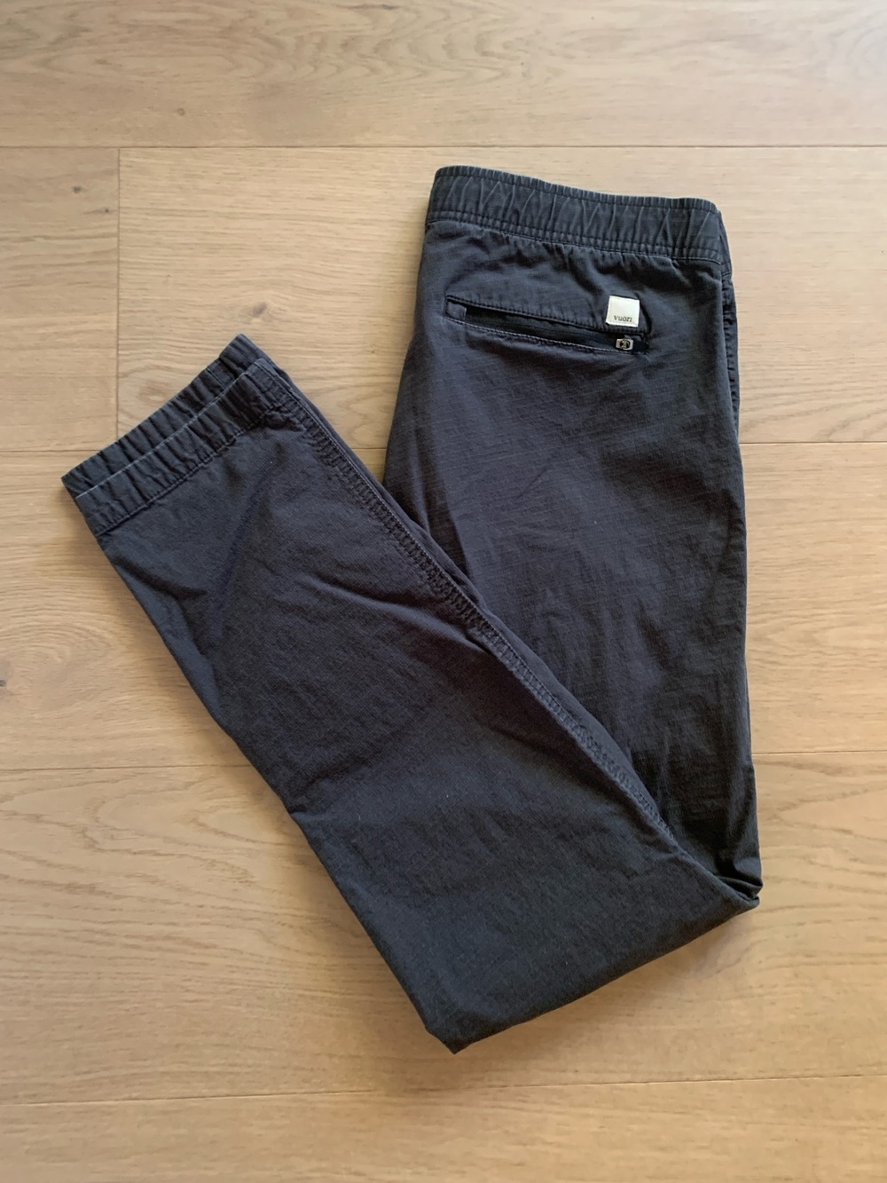 Vuori Ripstop Women’s M Hiking Pants Grey Granola Outdoor Style Joggers Gorpcore